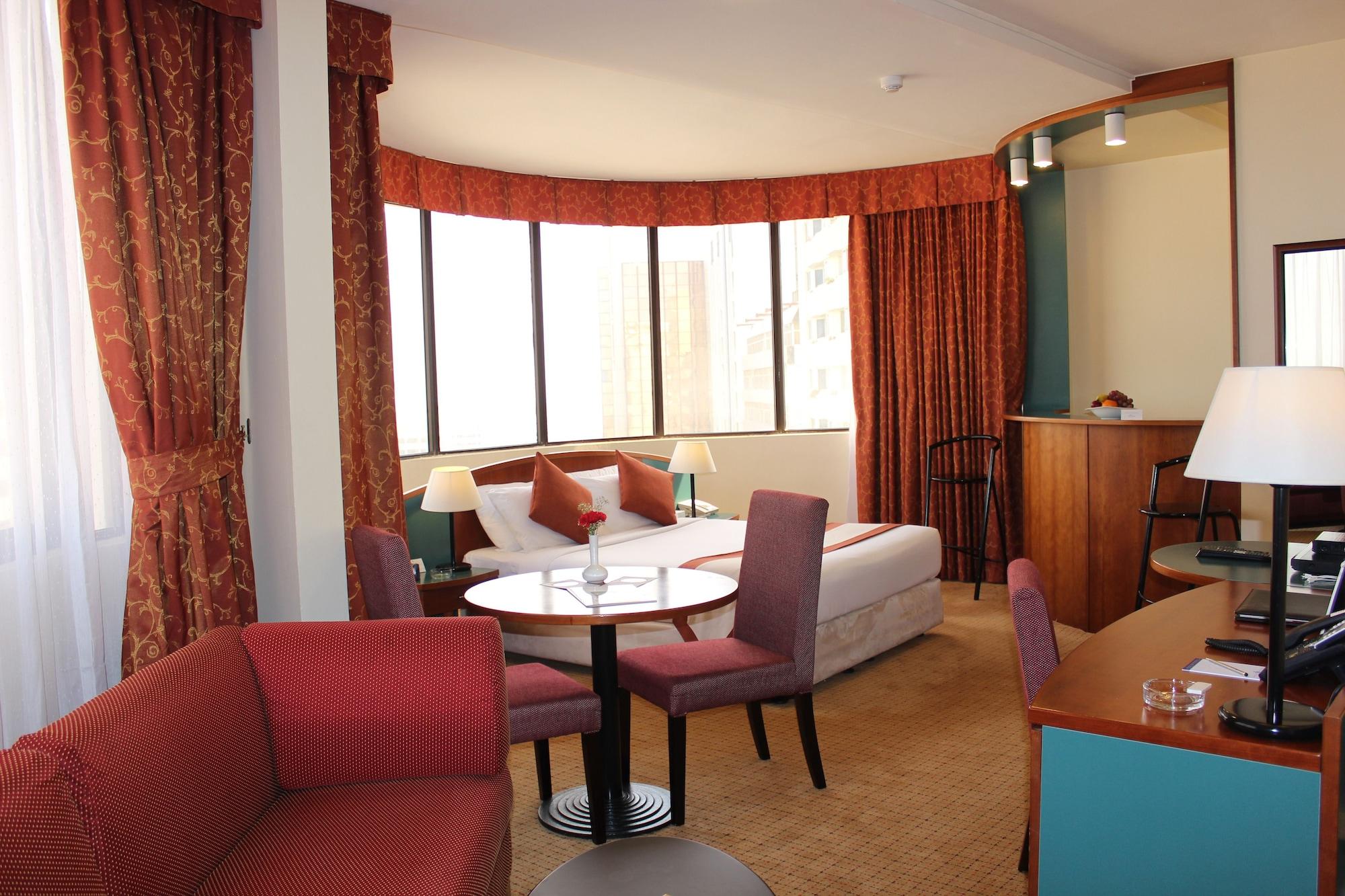 Al Diar Dana Hotel Abu Dhabi Exterior photo